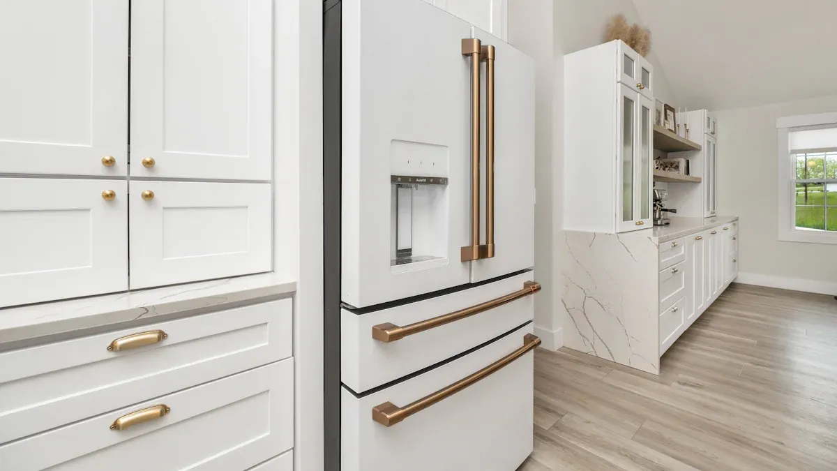 Integrating Luxury Furniture Knobs into Your Home Decor