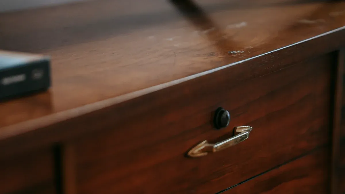Why Upgrade Your Cabinet Furniture Knob And Handle?